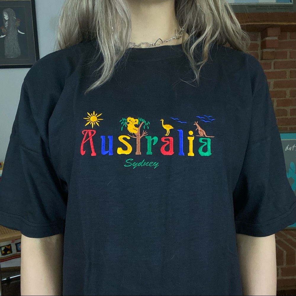 Vintage Y2K Australia Sydney Koala Kangaroo Sunny Embroidered Oversized …